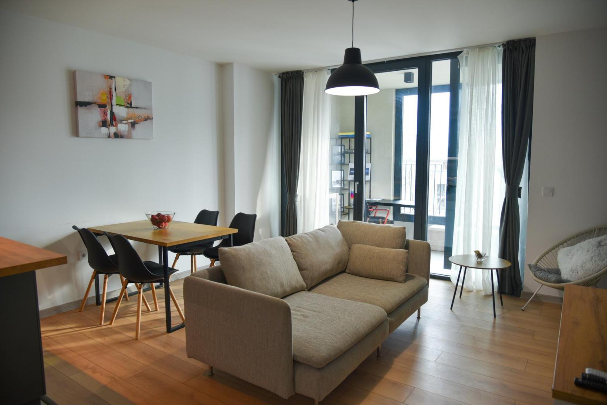 Sunlit Elegance Escape Apartment 瓦爾納 外观 照片
